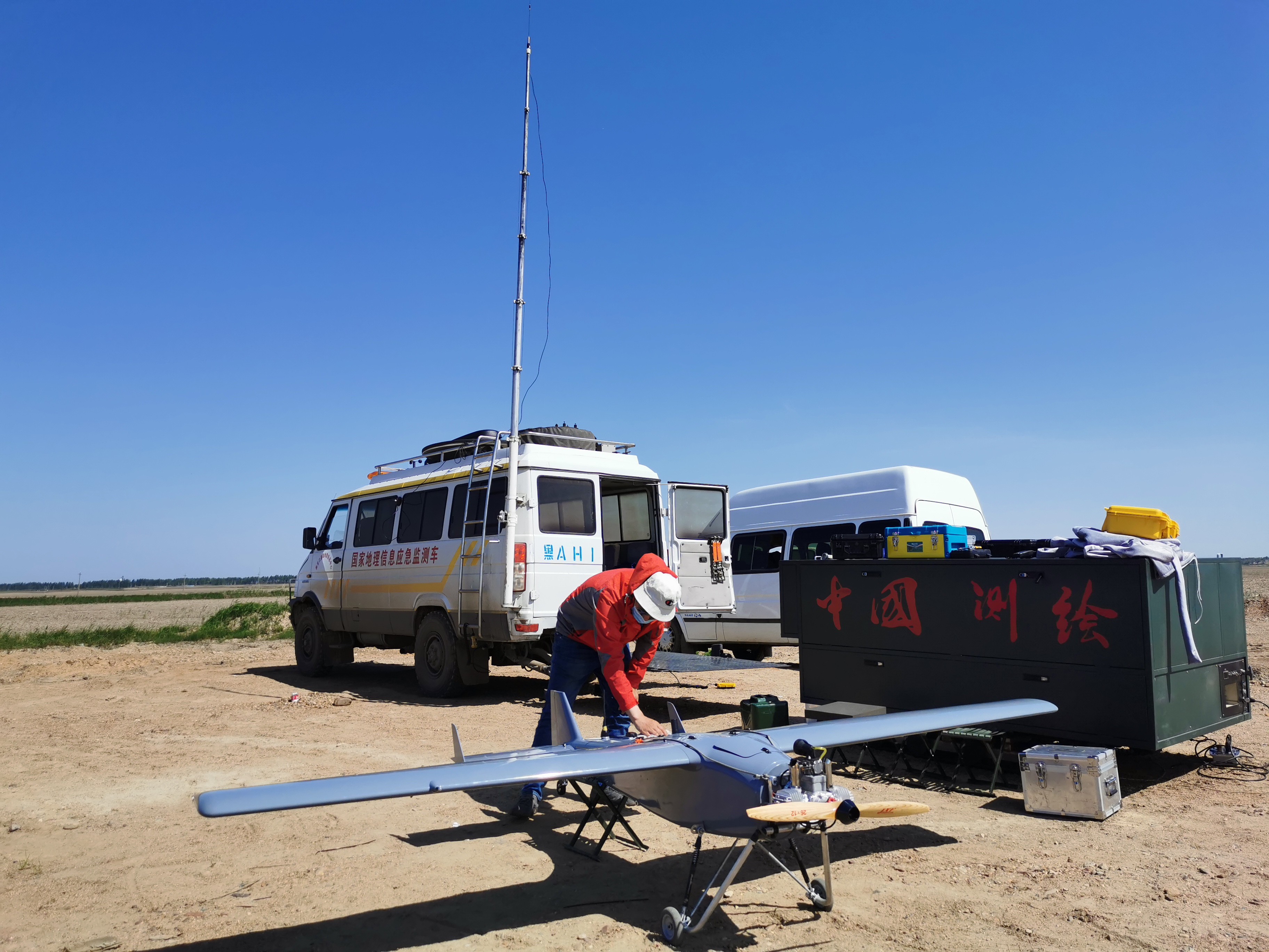 2023年8月 黑龙江基础地理信息中心应急保障分队为我省拉林河、蚂蚁河、牤牛河等水量较大区域进行无人机航摄.jpg