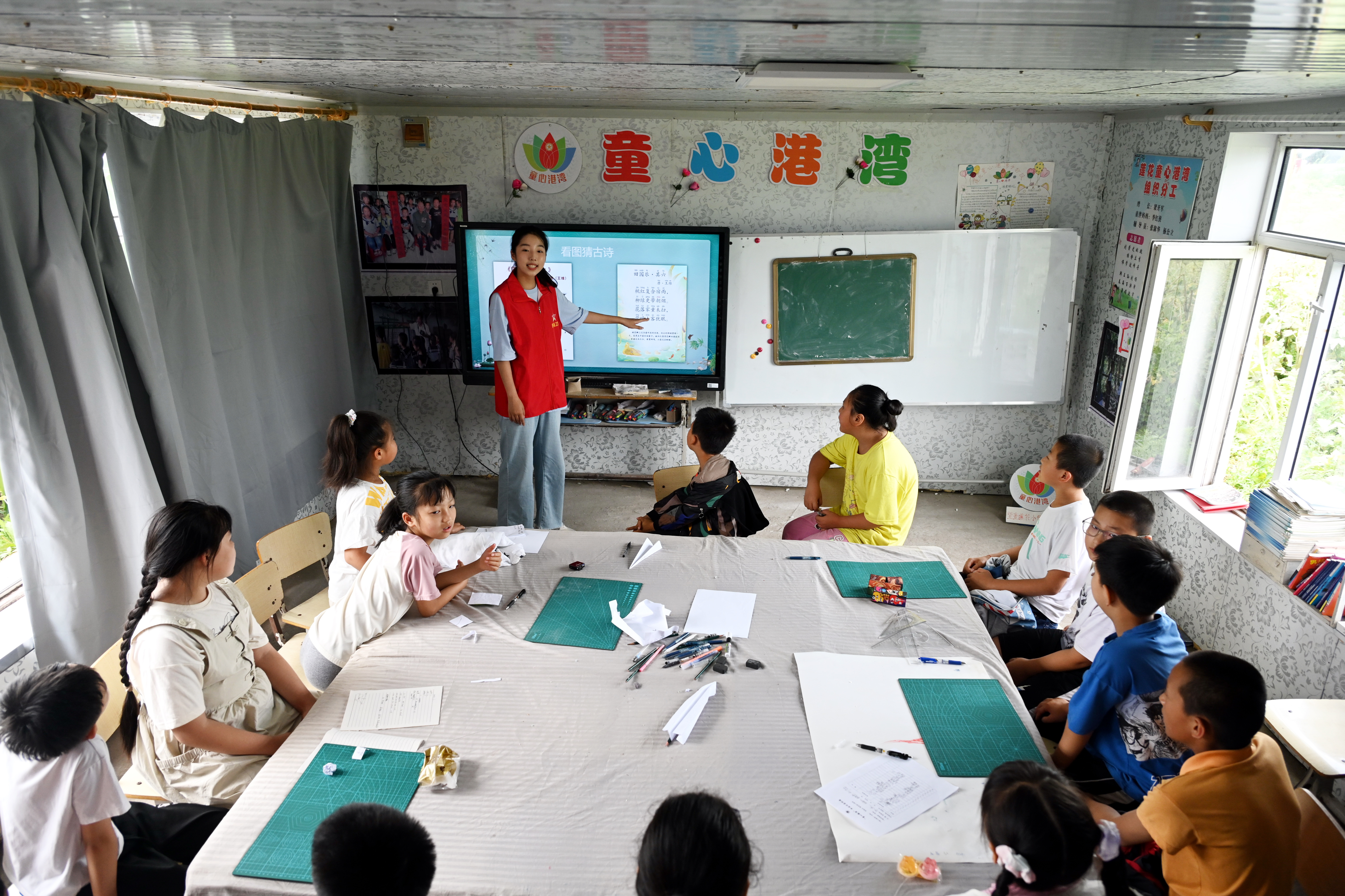 半岛·体育网页版入口莲花镇来了大学生支教团(图5)