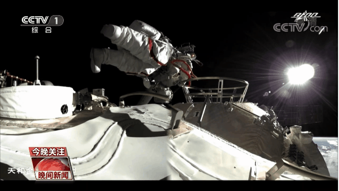 670_378gif 动态图 动图